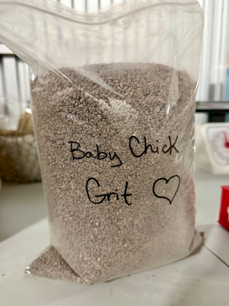 Baby Chick/Small Bird Grit, 10lbs.
