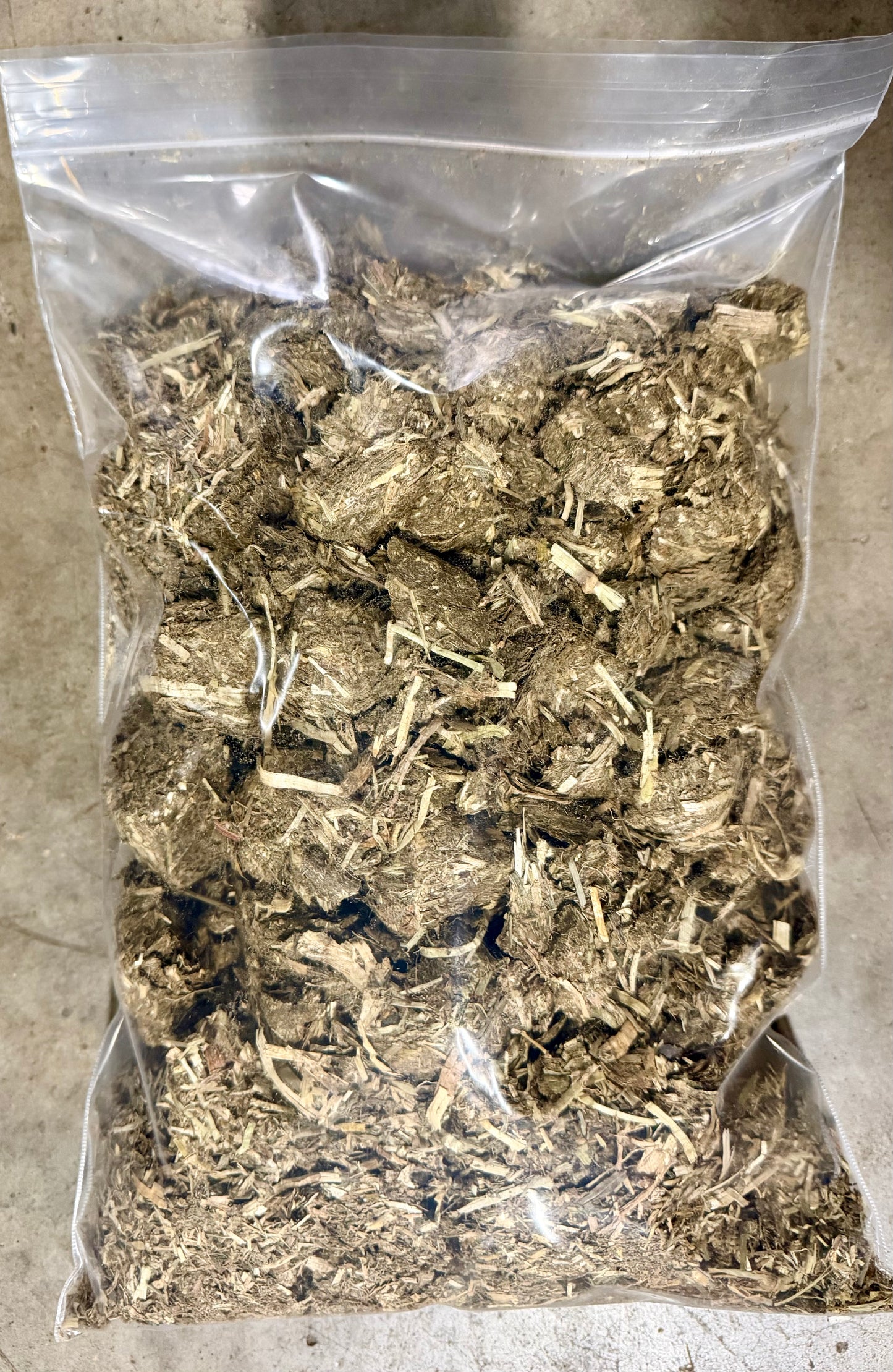 Timothy Hay Cubes, 3lb Bag