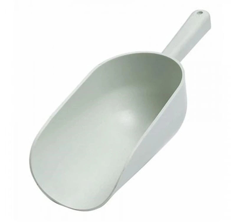 Little Giant 1 Pint Plastic Feed Scoop
