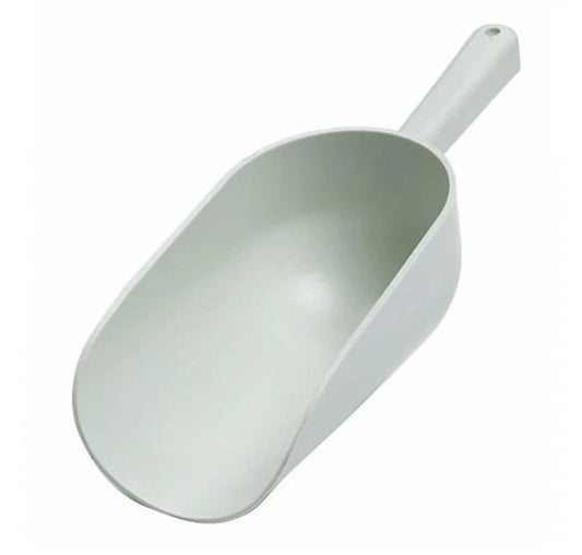 Little Giant 1 Pint Plastic Feed Scoop